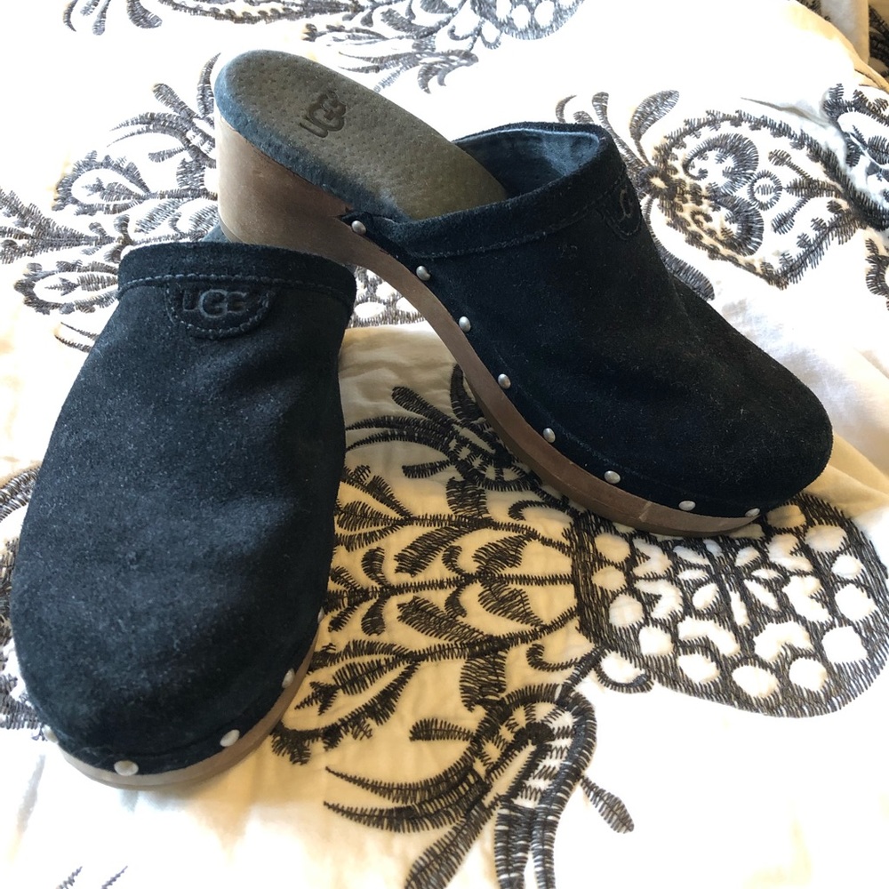 UGG Clogs